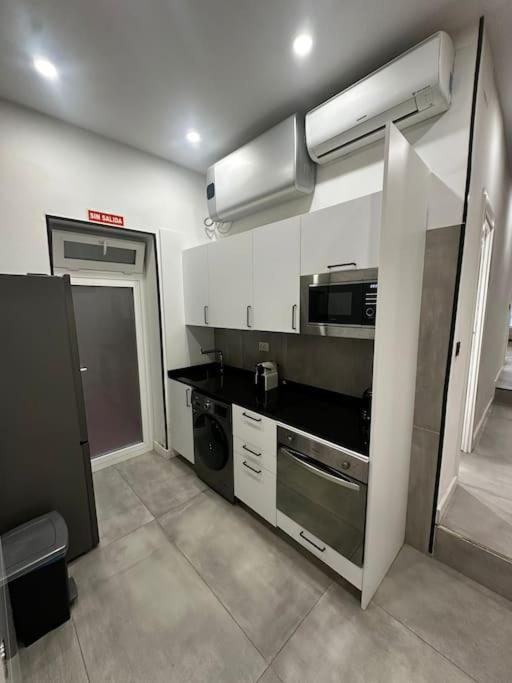 Acogedor Loft En Malasana Madrid Luaran gambar