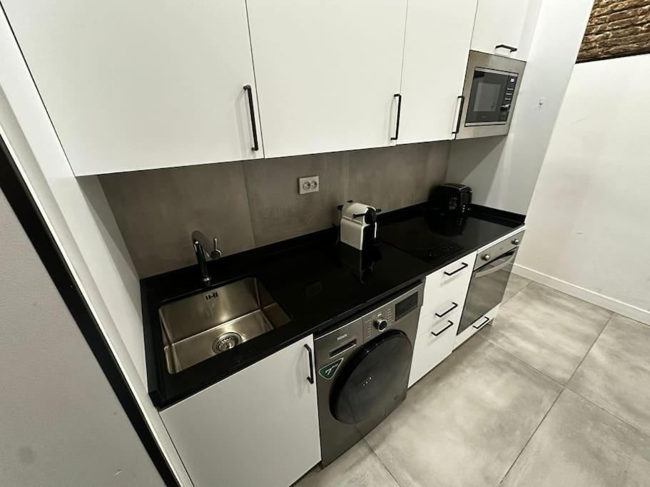 Acogedor Loft En Malasana Madrid Luaran gambar